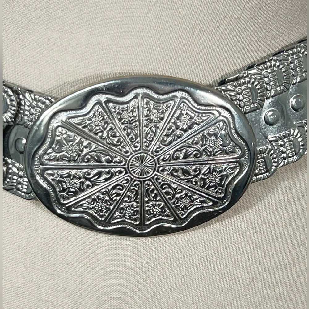 Vintage Glam Boho Silver Stretch Belt Medium Ornate Statement Waist Accessory
